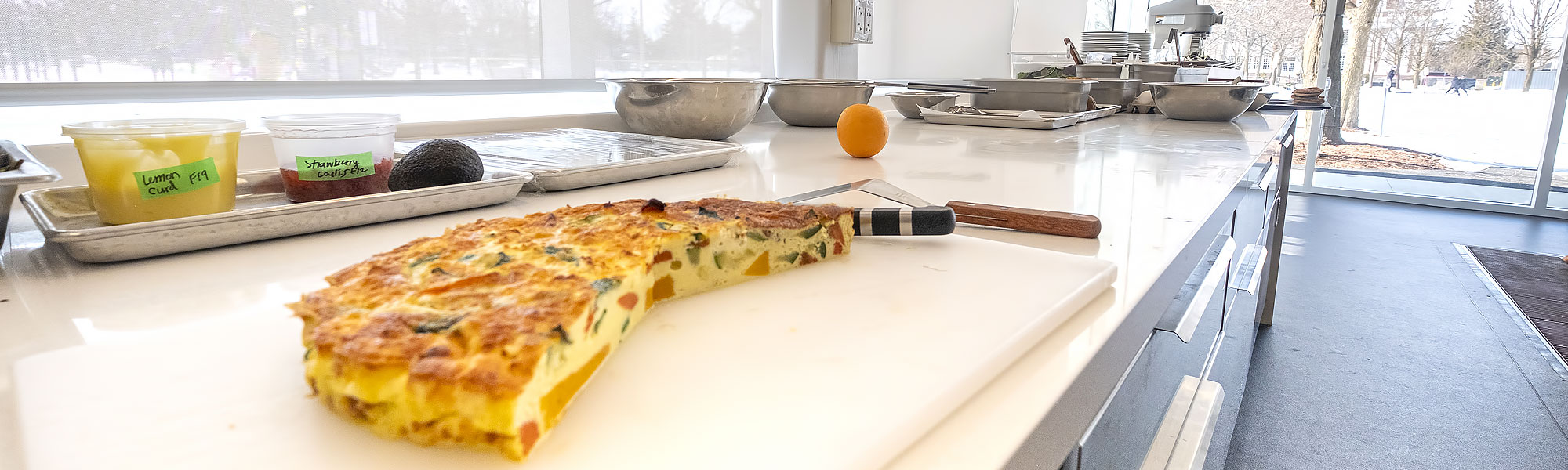 Countertop with large quiche